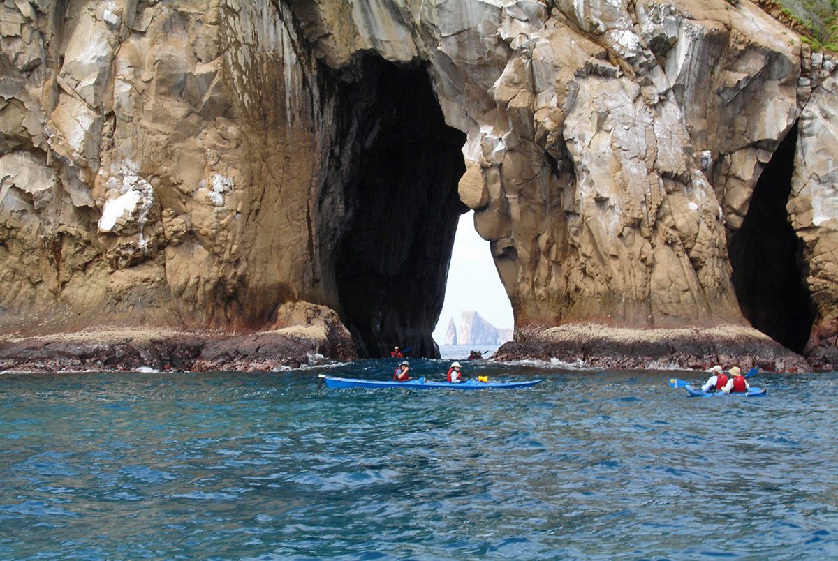 kayaking in galapagos